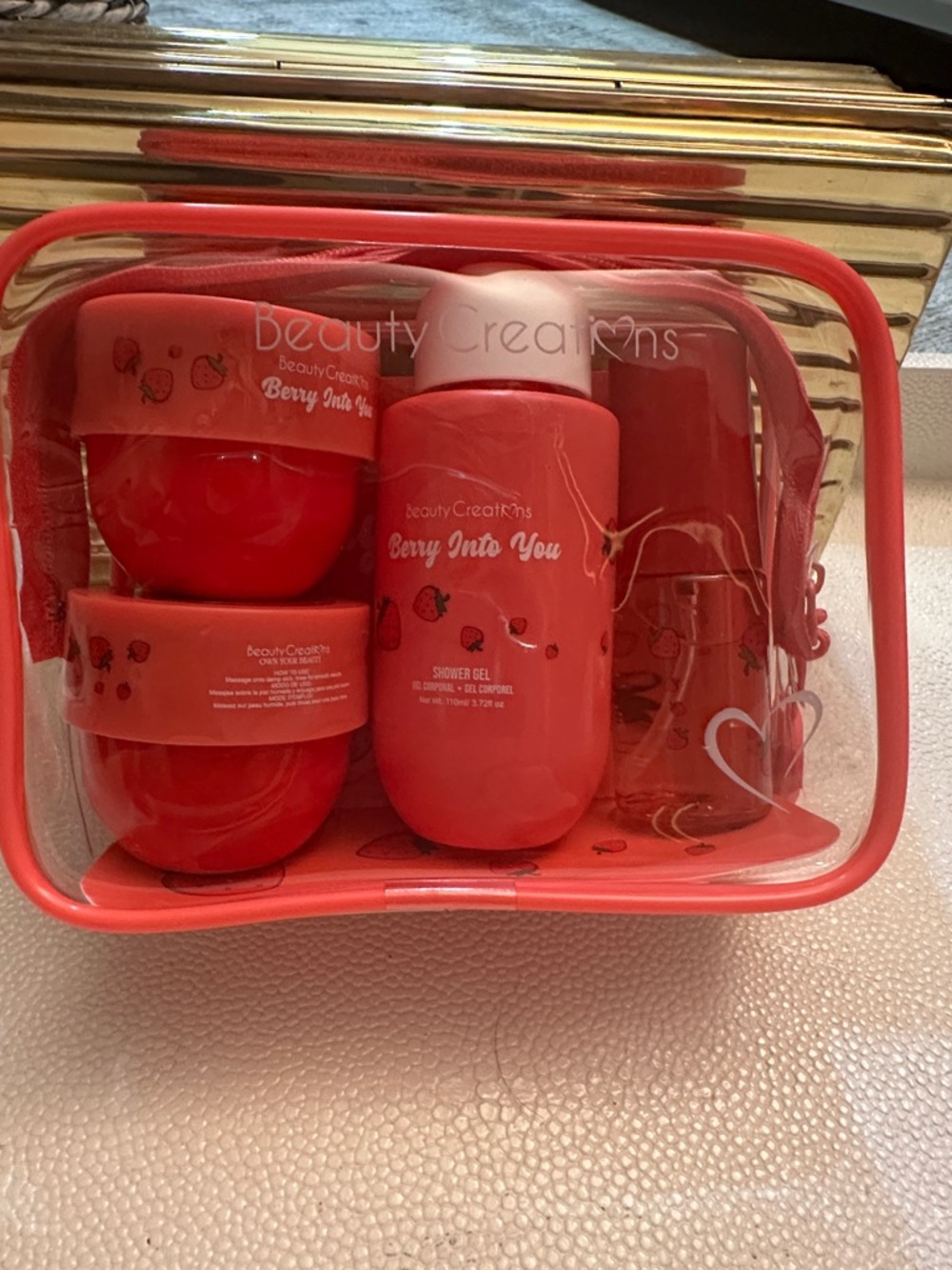 Beauty Creations 'Berry Into You' Bath Set - Red Travel Pouch